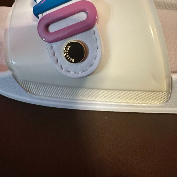 Moschino Multicolor Logo Slides - Picture 5 of 13